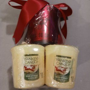 NWT!! YANKEE CANDLE CHRISTMAS COOKIE VOTIVES